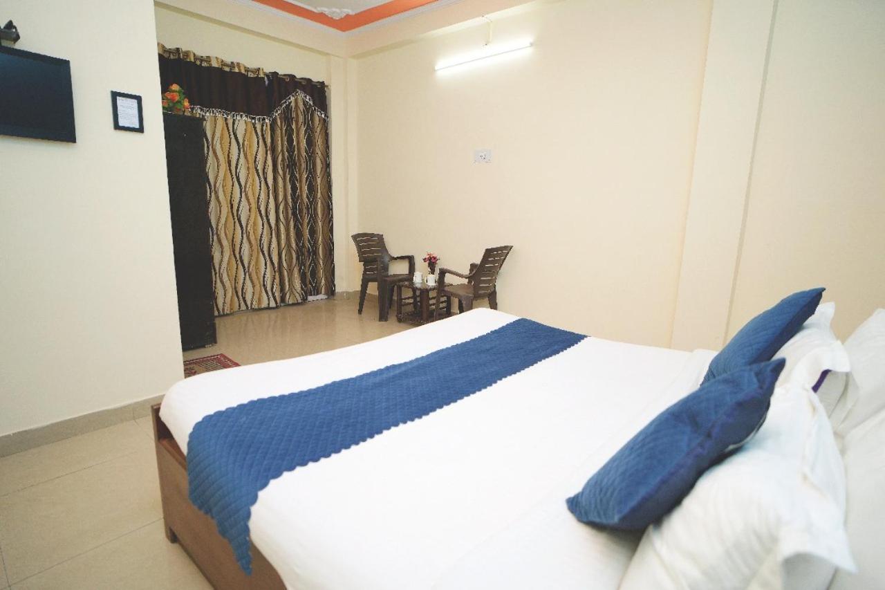 Hotel Kasauli View Cafe Restaurant Open Terrace Mountain View Dış mekan fotoğraf